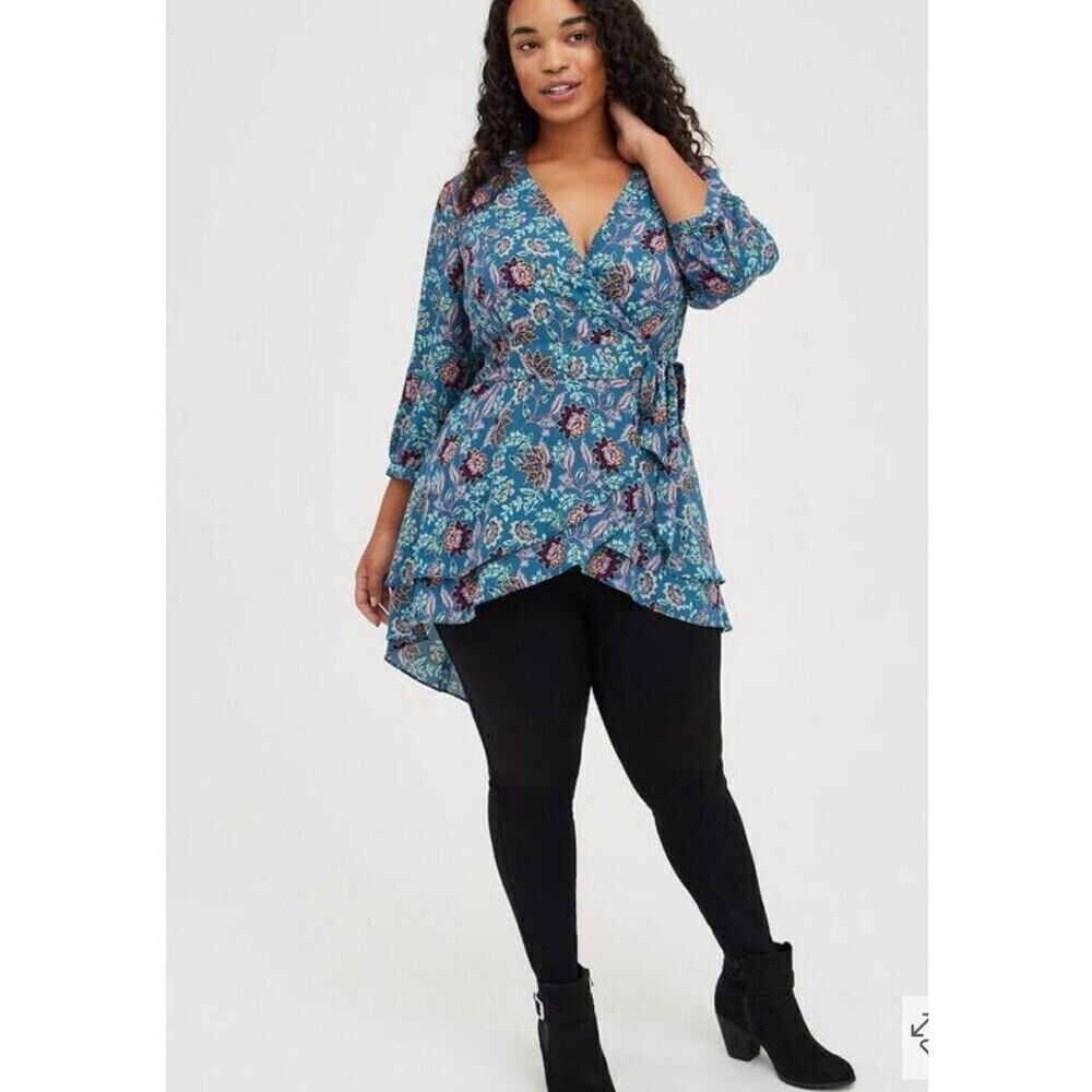 "Torrid Georgette Wrap Tunic Blouse Dress Size 1 - Chic Plus Size